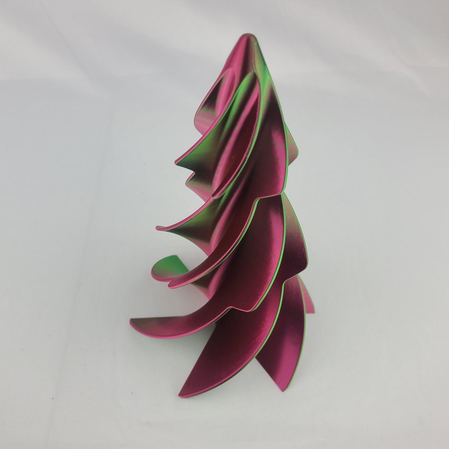 3D-Printed Christmas Tree Spiral Designs for Festive Decor